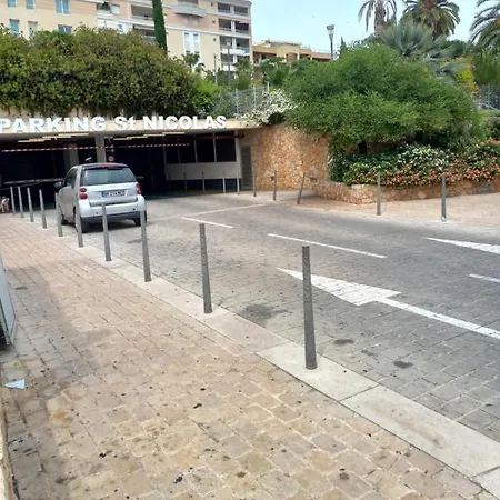Apartment Centre Gallieni *